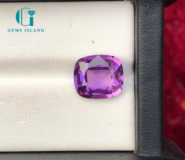 Amethyst 4.05 Carats