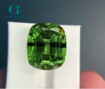 Ludwigite peridot 27.85 Carats