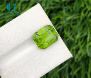 Peridot 5.50 Carats