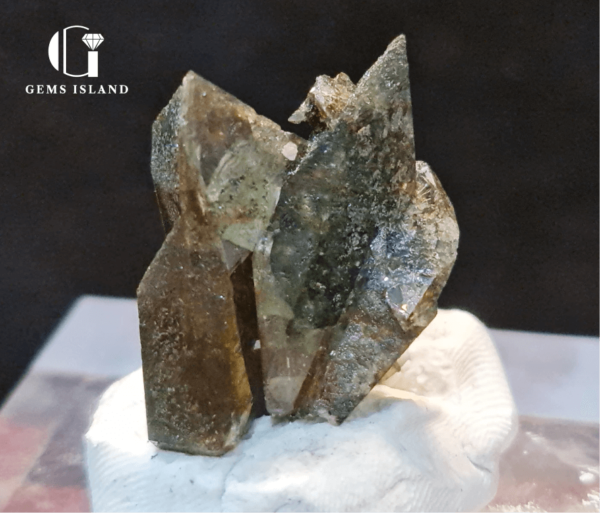 Perfect Titanite crystal from Tormik Valley Skardu, Pakistan