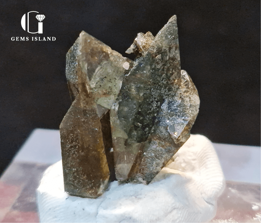 Perfect Titanite crystal from Tormik Valley Skardu, Pakistan